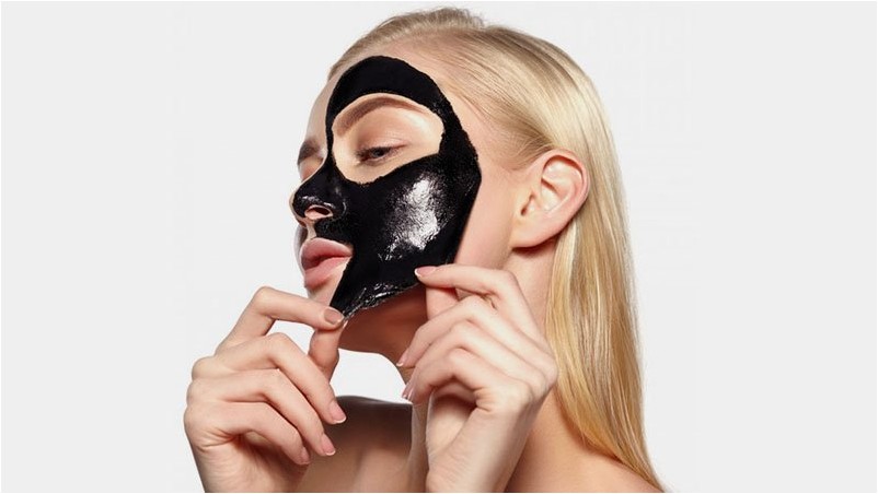 Отшелушивающие маски с углем