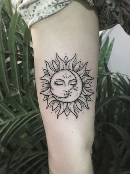 Татуировка Солнца и Луны