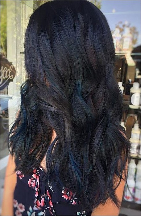 Черные волосы синие блики 1