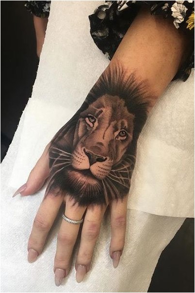 Татуировка Рука Льва