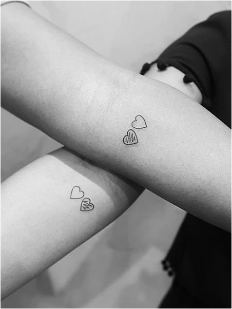 Сестра Татуировки В Виде Сердца