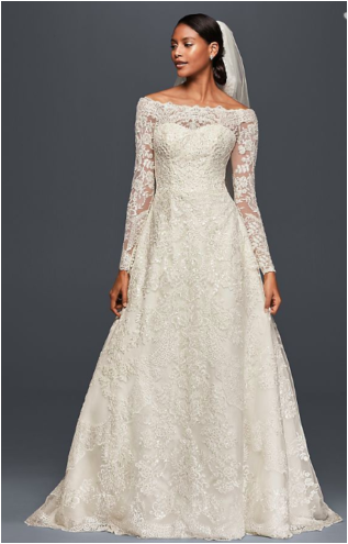 Кружевное свадебное платье трапециевидной формы с открытыми плечами