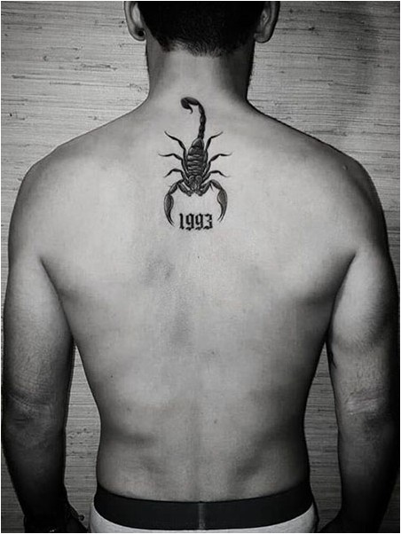 Маленькая Татуировка Скорпиона
